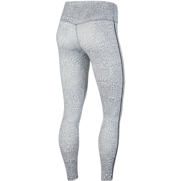 Nike Dri-Fit Size XS Smoke Grey and White Leopard High-Rise Leggings. - Picture 3 of 8